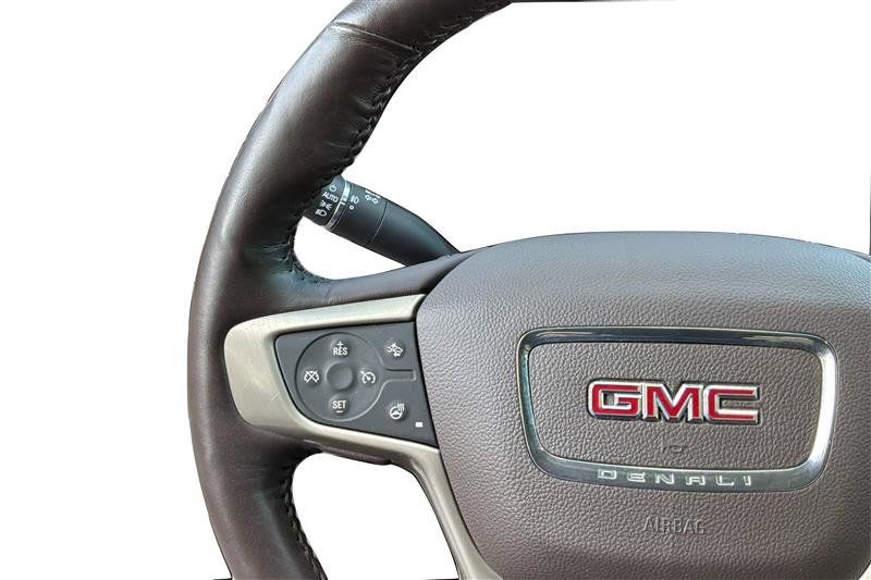 Used 2017 GMC Acadia Denali w/ Technology Package FWD image 34