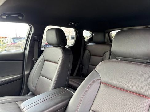 Used 2025 Chevrolet Blazer RS FWD image 23