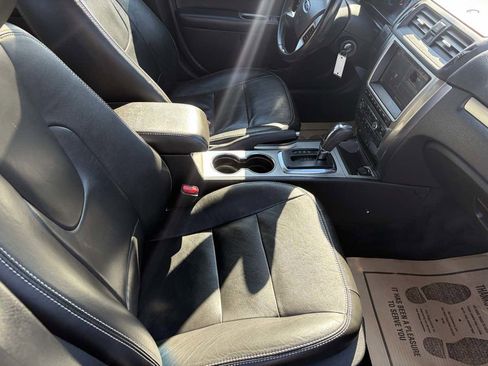 Used 2012 Ford Fusion SEL image 25