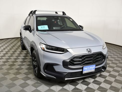 Certified 2023 Honda HR-V Sport image 3