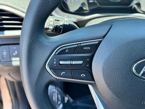 Used 2020 Hyundai Santa Fe SEL FWD image 12