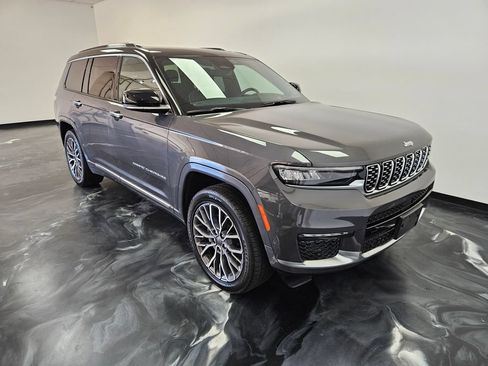 Used 2024 Jeep Grand Cherokee L Summit AWD/4WD image 27