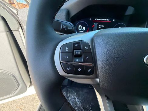 New 2026 Ford Explorer Active image 24