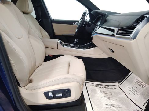 Used 2021 BMW X5 xDrive45e w/ Premium Package 2 image 46