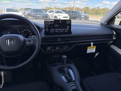New 2026 Honda HR-V LX image 21