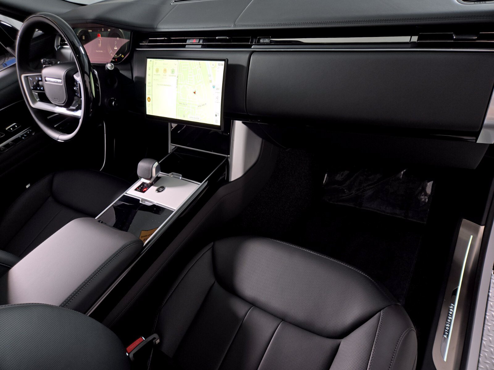 New 2026 Land Rover Range Rover Autobiography AWD/4WD image 19