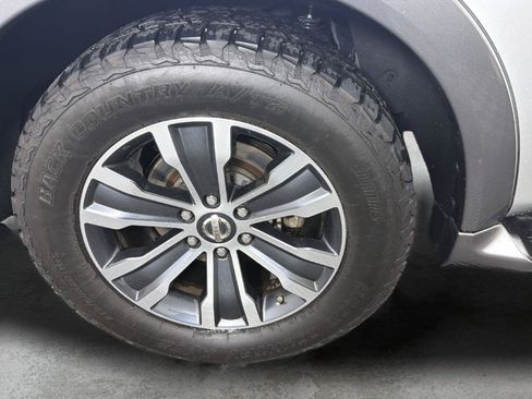 Used 2019 Nissan Armada SL w/ Premium Package AWD/4WD image 5