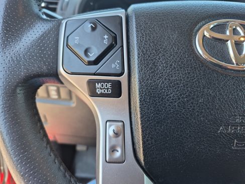 Certified 2021 Toyota 4Runner SR5 Premium AWD/4WD image 16
