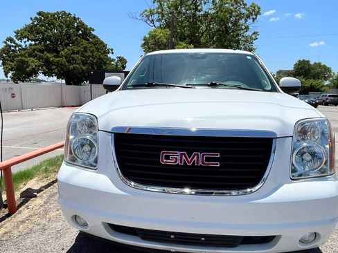 Used 2014 GMC Yukon XL SLT RWD image 7