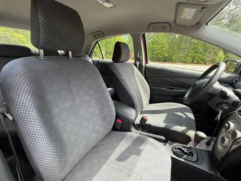 Used 2008 Toyota Yaris S FWD image 15