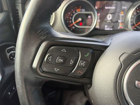 Used 2021 Jeep Wrangler Unlimited Sport AWD/4WD image 29