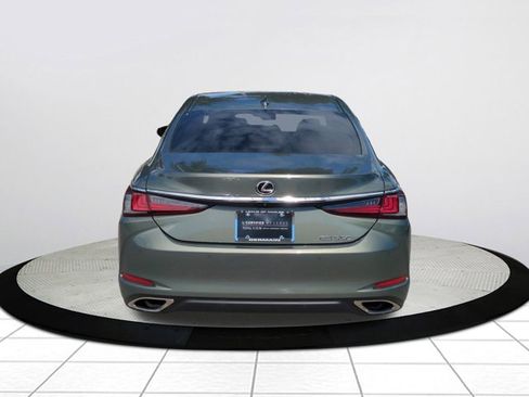 Used 2023 Lexus ES 350 w/ Premium Package image 5