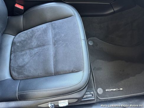 Used 2021 Porsche Macan image 60