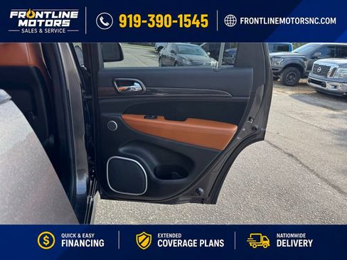 Used 2015 Jeep Grand Cherokee SRT w/ Luxury Group II AWD/4WD image 13