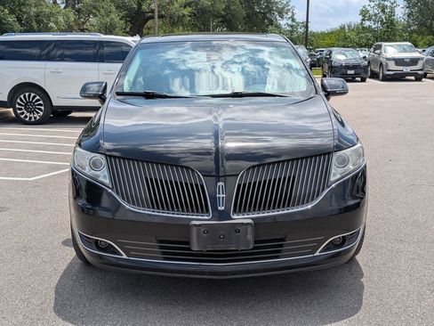 Used 2016 Lincoln MKT AWD w/ Equipment Group 201A image 8