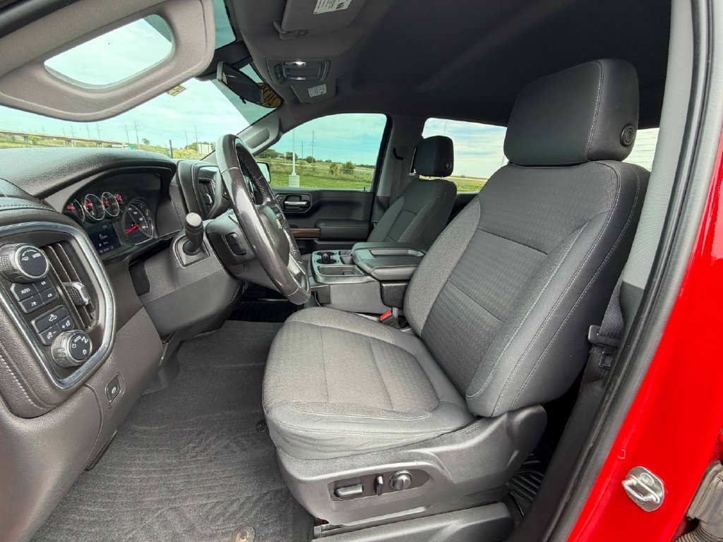 Used 2020 Chevrolet Silverado 1500 LT w/ All-Star Edition AWD/4WD image 18