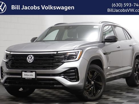 Used 2025 Volkswagen Atlas Cross Sport SEL R-Line image 1