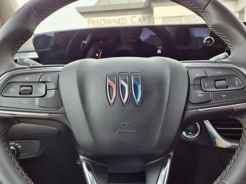 Used 2025 Buick Encore GX Preferred image 14