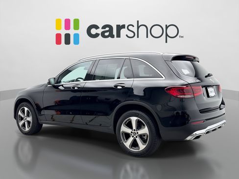 Used 2022 Mercedes-Benz GLC 300 4MATIC image 3