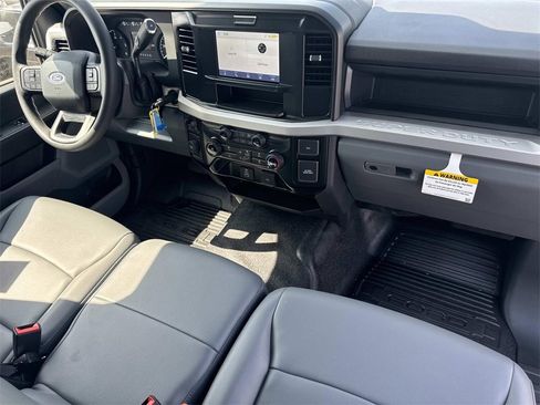New 2025 Ford F350 XL w/ XL Chrome Package image 29