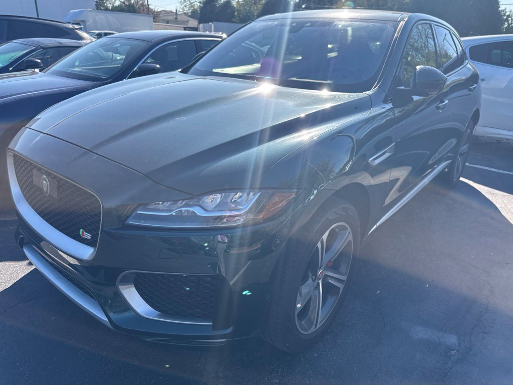 Used 2018 Jaguar F-PACE S AWD/4WD image 3