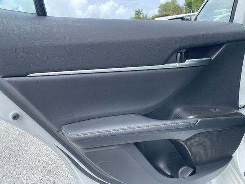 Used 2023 Toyota Camry XSE FWD image 27