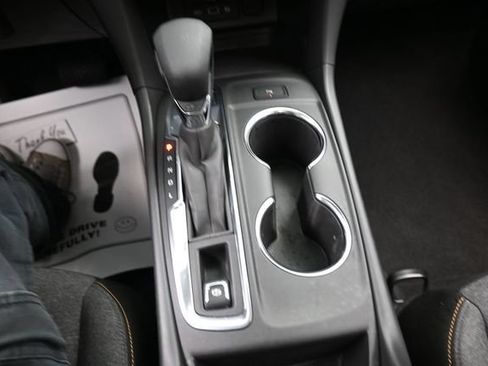 Used 2024 Chevrolet Equinox LT AWD/4WD image 11