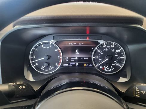 Used 2021 Nissan Rogue SV FWD image 19