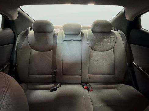 Used 2013 Hyundai Elantra GLS w/ Preferred Pkg FWD image 24