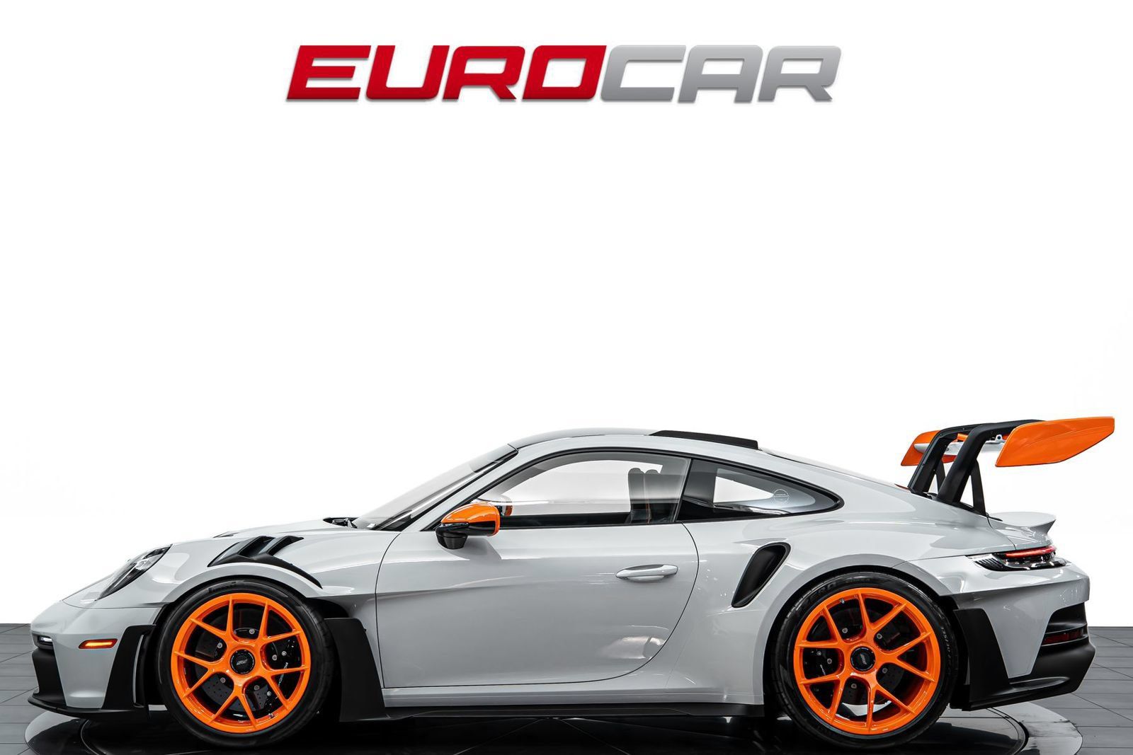 Used 2024 Porsche 911 GT3 RS RWD image 2