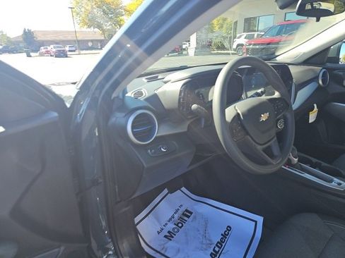 New 2026 Chevrolet Trax LS w/ LS Convenience Package image 29