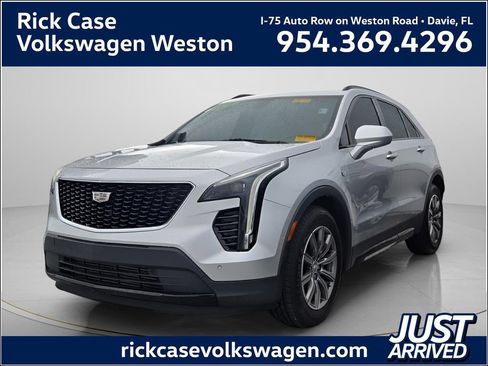 Used 2019 Cadillac XT4 Sport FWD image 1