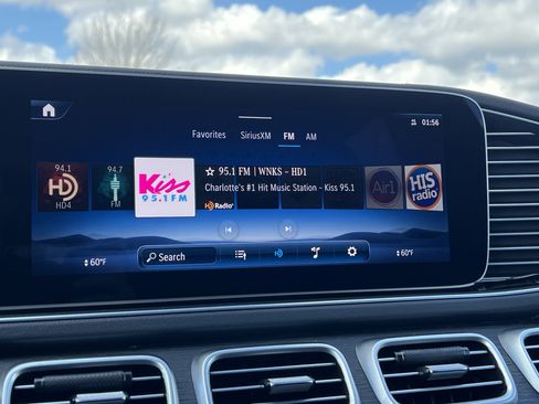 Certified 2025 Mercedes-Benz GLS 450 4MATIC image 23