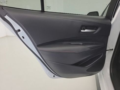 Used 2025 Toyota Corolla SE FWD image 15