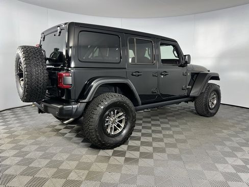 Used 2024 Jeep Wrangler Unlimited Rubicon 392 image 8