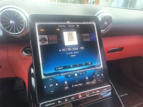 Used 2022 Mercedes-Benz SL 63 AMG 4MATIC image 16