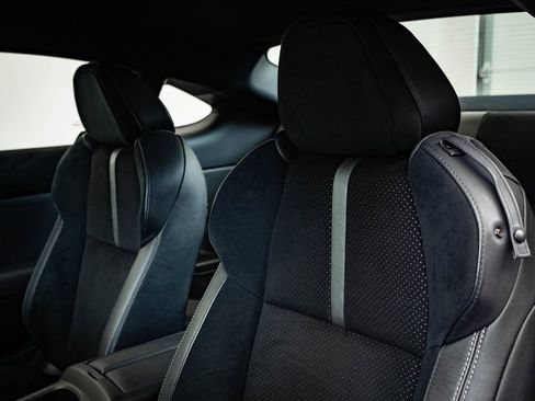 Used 2024 Toyota GR86 Premium image 21