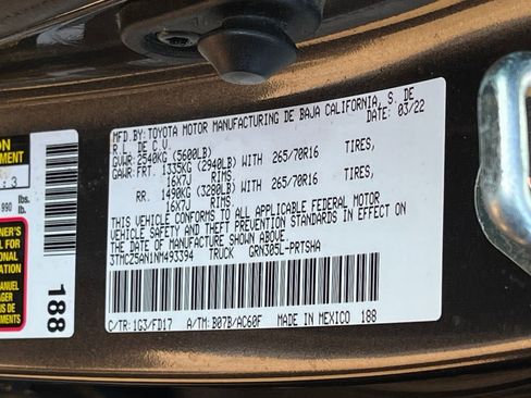 Used 2022 Toyota Tacoma TRD Off-Road image 26