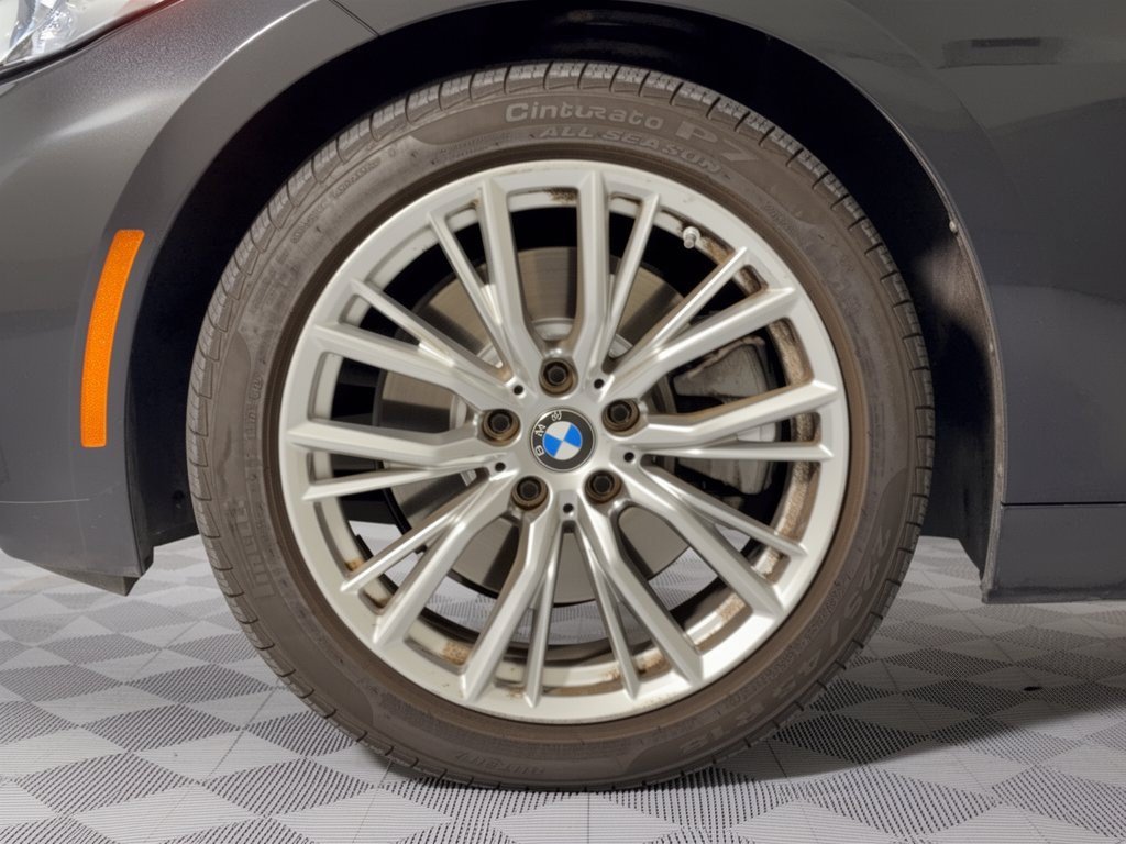 Certified 2024 BMW 330i Sedan w/ Convenience Package RWD image 13