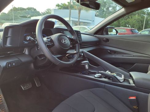 Used 2025 Hyundai Elantra Sport w/ Cargo Package image 26