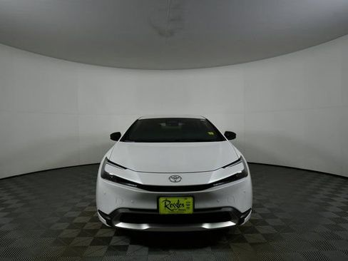 New 2026 Toyota Prius Plug-In Hybrid FWD image 7