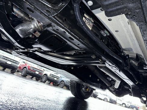 New 2025 Ford Bronco Badlands image 38