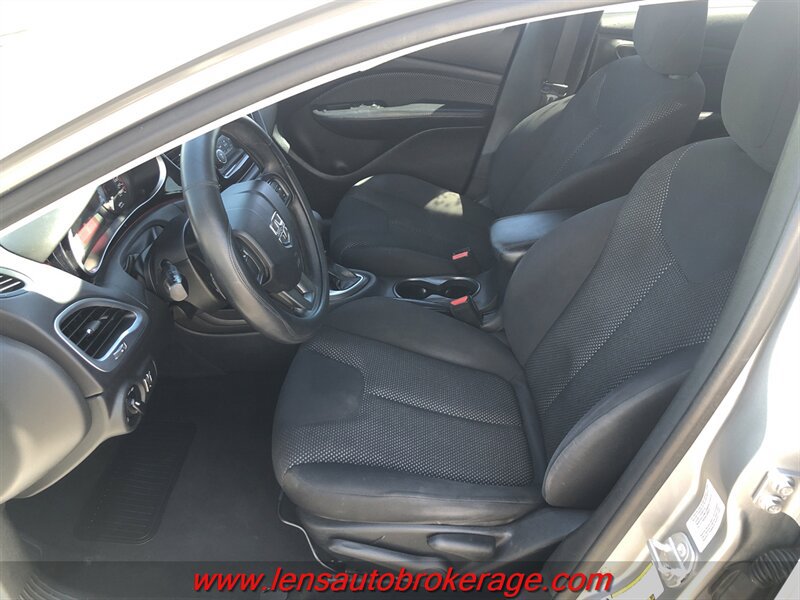 Used 2015 Dodge Dart SE w/ Convenience Group FWD image 11