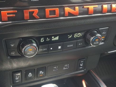 Certified 2025 Nissan Frontier PRO-4X w/ Pro Convenience Package AWD/4WD image 16