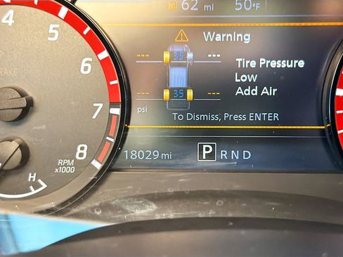 Used 2024 Nissan Frontier Pro-X image 38