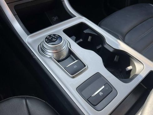 Certified 2024 Ford Edge SEL w/ Convenience Package image 26