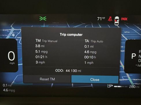 Used 2024 Volvo XC60 B5 Ultimate w/ Climate Package AWD/4WD image 11