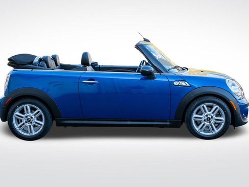 Used 2015 MINI Cooper S image 8