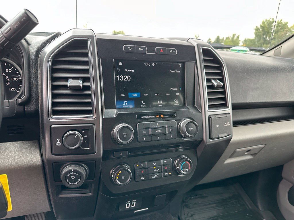 Used 2017 Ford F150 XLT w/ Equipment Group 302A Luxury AWD/4WD image 16