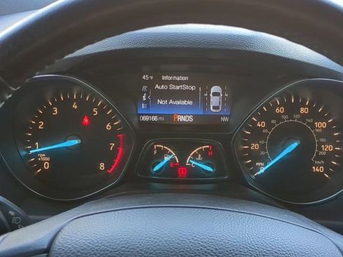 Used 2019 Ford Escape SEL image 25